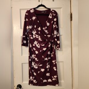 LRL Dress, Burgundy, Wrap Style, V-neck, White floral, Midi, Stretch, sz 12 EUC